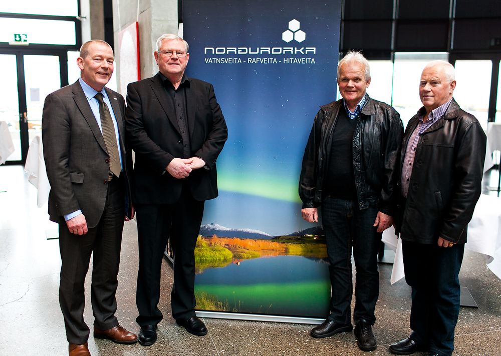 Helgi Jóhannesson forstjóri Norðurorku með Rafni Herbertssyni Guðmundi Brynjólfssyni og Ingólfi Ingólfssyni