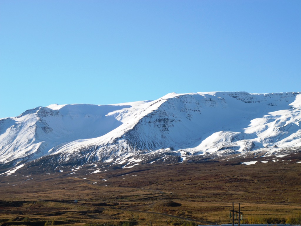 Neðst á myndinni má sjá hvar undirbúningur fyrir byggingu Hálanda er hafinn