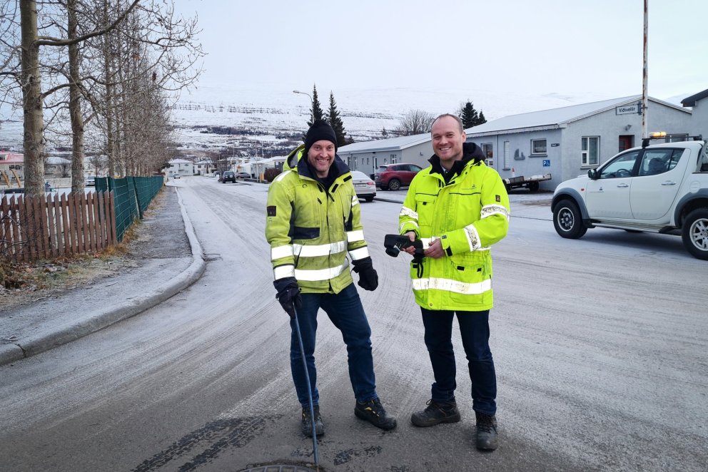 Hörður Hafliði Tryggvason, fagstjóri hita- og vatnsveitu og Hjalti Steinn Gunnarsson, sviðsstjóri fr…