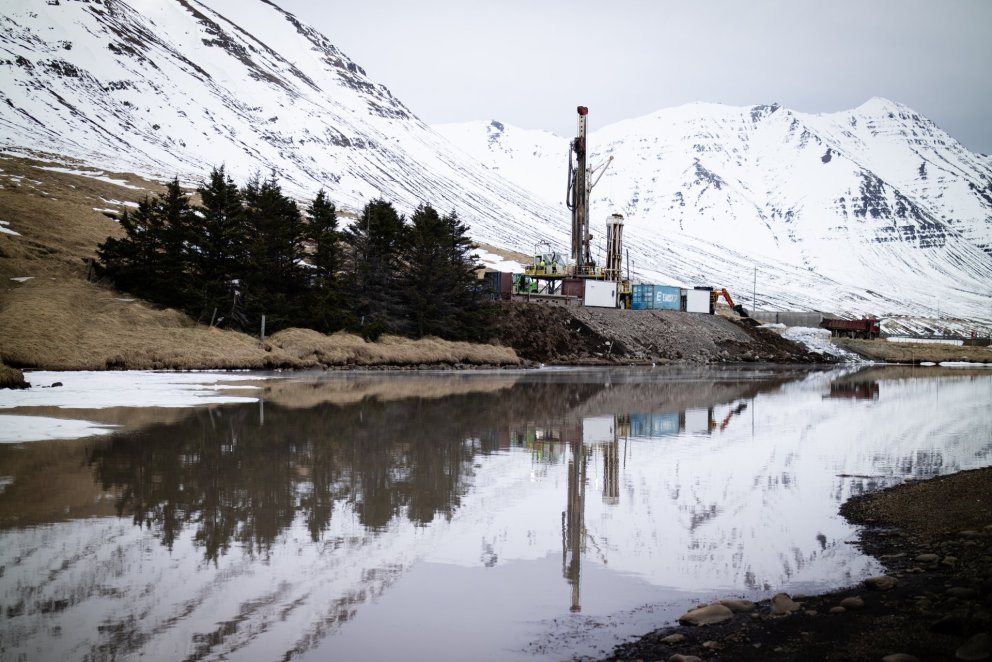 Borun nýrrar vinnsluholu í Ólafsfirði