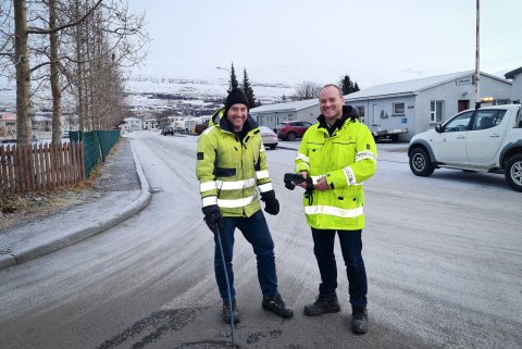 Hörður Hafliði Tryggvason, fagstjóri hita- og vatnsveitu og Hjalti Steinn Gunnarsson, sviðsstjóri fr…