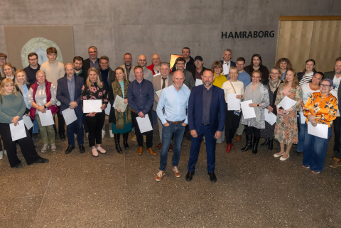Styrkþegar eða fulltrúar þeirra að lokinni úthlutun fyrir árið 2026 ásamt Eyþóri Björnssyni forstjór&hellip;