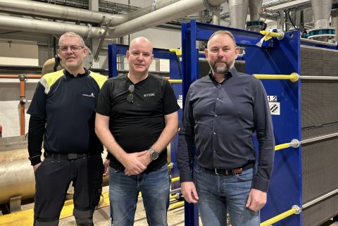 Á myndinni eru: Baldur Viðar Jónsson, staðgengill yfirvélfræðings hjá Norðurorku, Gunnar Gunnarsson,…