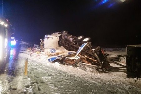 Vöruflutningabíll valt inn á vatnsverndarsvæði Norðurorku