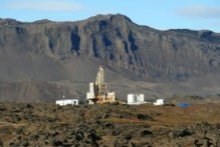 Borun ÞG-08, Lambafjöll í baksýn
